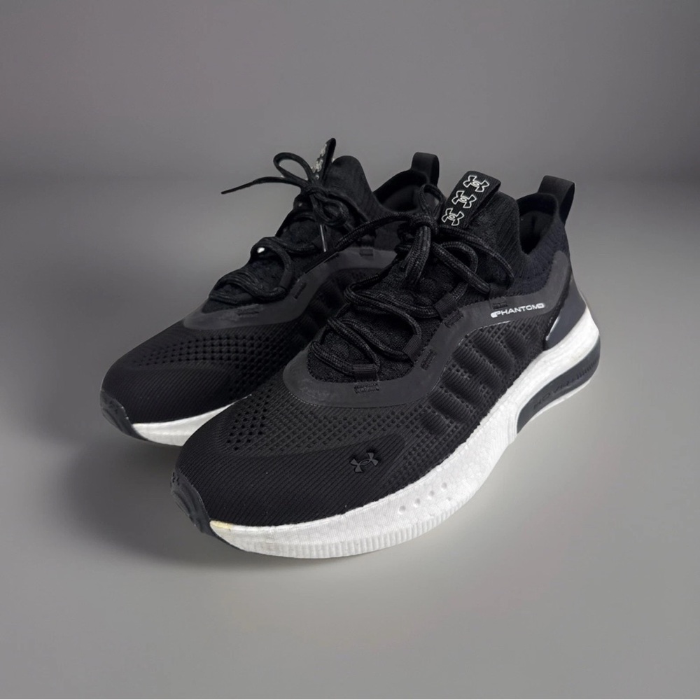 Under Armour Phantom 4 UA Black White Women Running Shoes 3027594-003 (1)